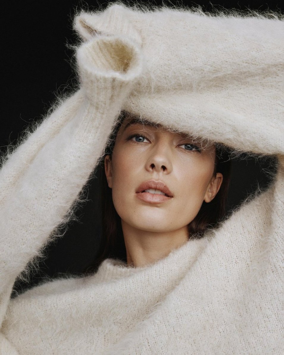 GAVER<BR>OVER<BR>KR. 700