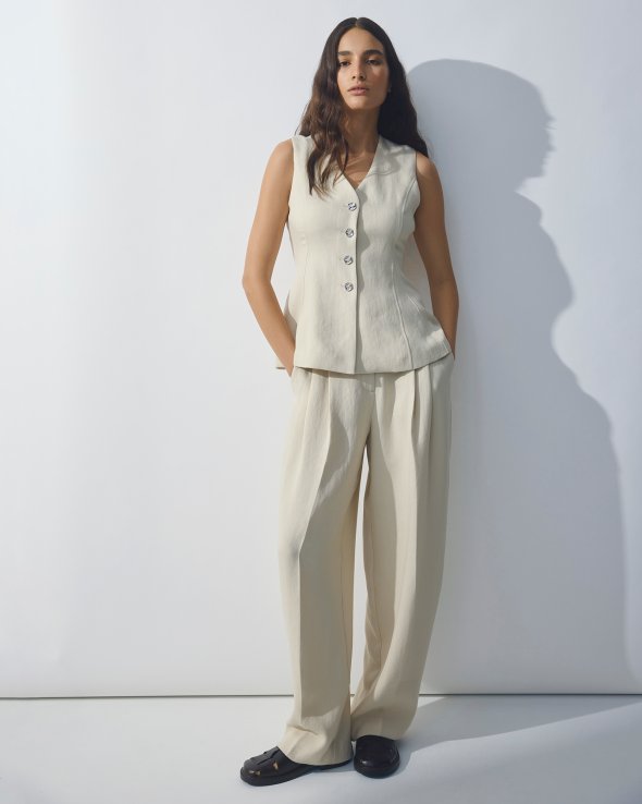 MSCH Copenhagen - MSCHEsteriane Silver Waistcoat MSCH Copenhagen - MSCHEsteriane Silver Waistcoat